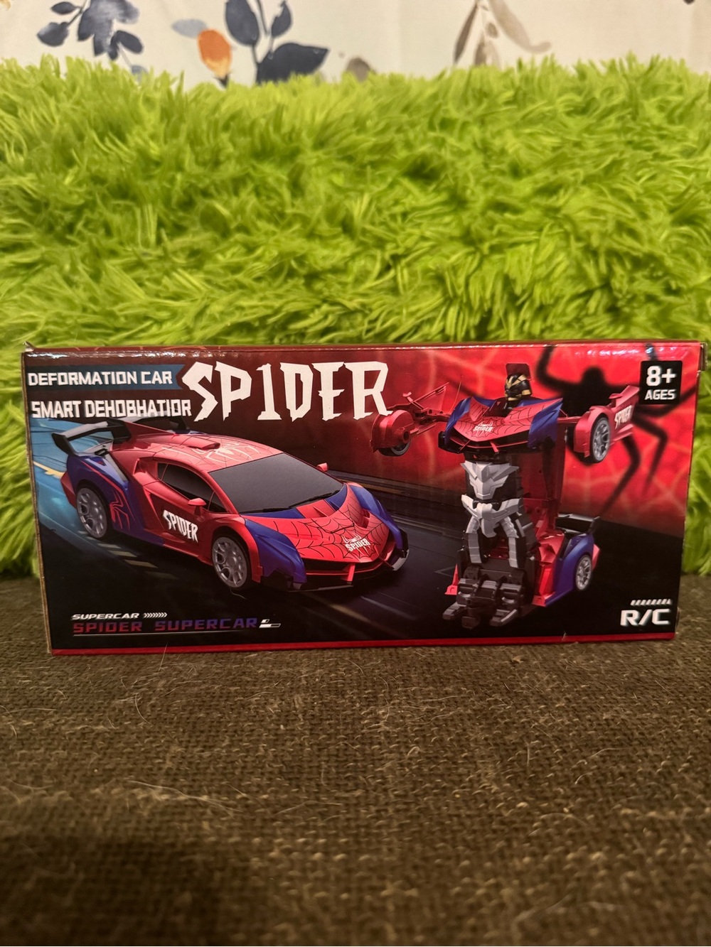 Spider Transforming RC Car Toy - Red 1/18